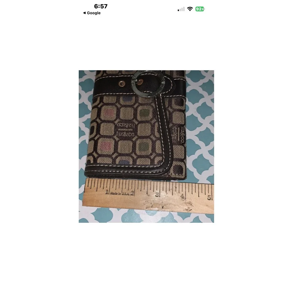 Liz & Co Womens Trifold Wallet Brown Geometric Logo Print Multi Color Buckle‎